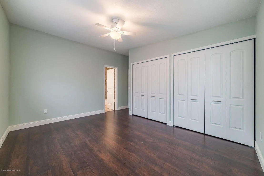Photo of 954 Bianca Drive NE
