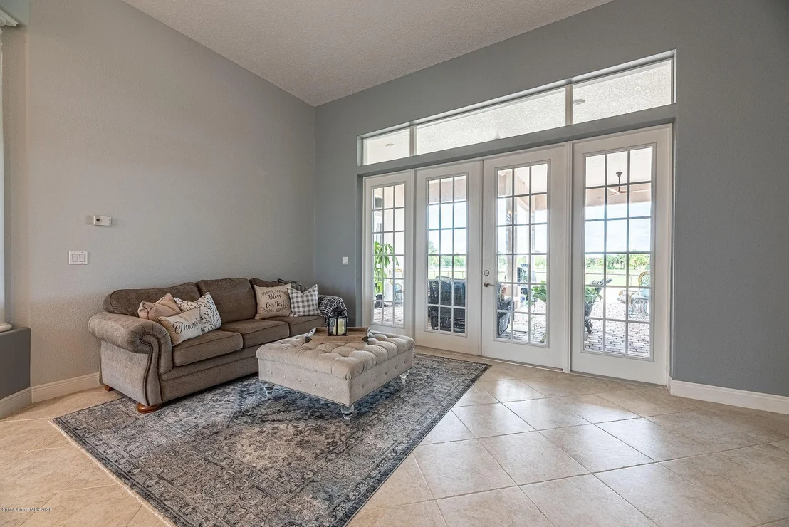 Photo of 1008 Daisy Lane