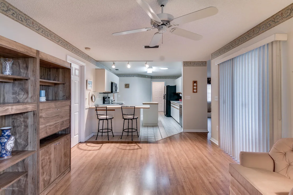 Photo of 3301 Lake View Circle