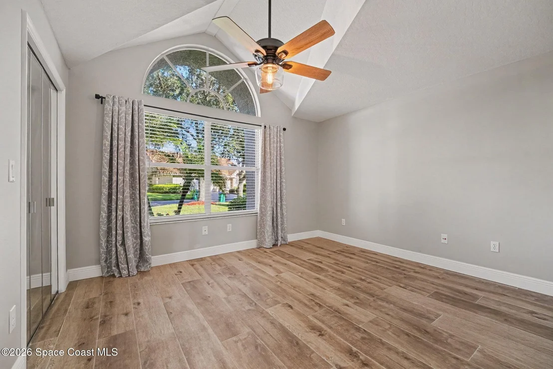 Photo of 804 Spanish Cove Drive NW