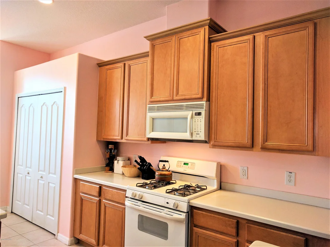 Photo of 111 SE Ridgemont Circle SE