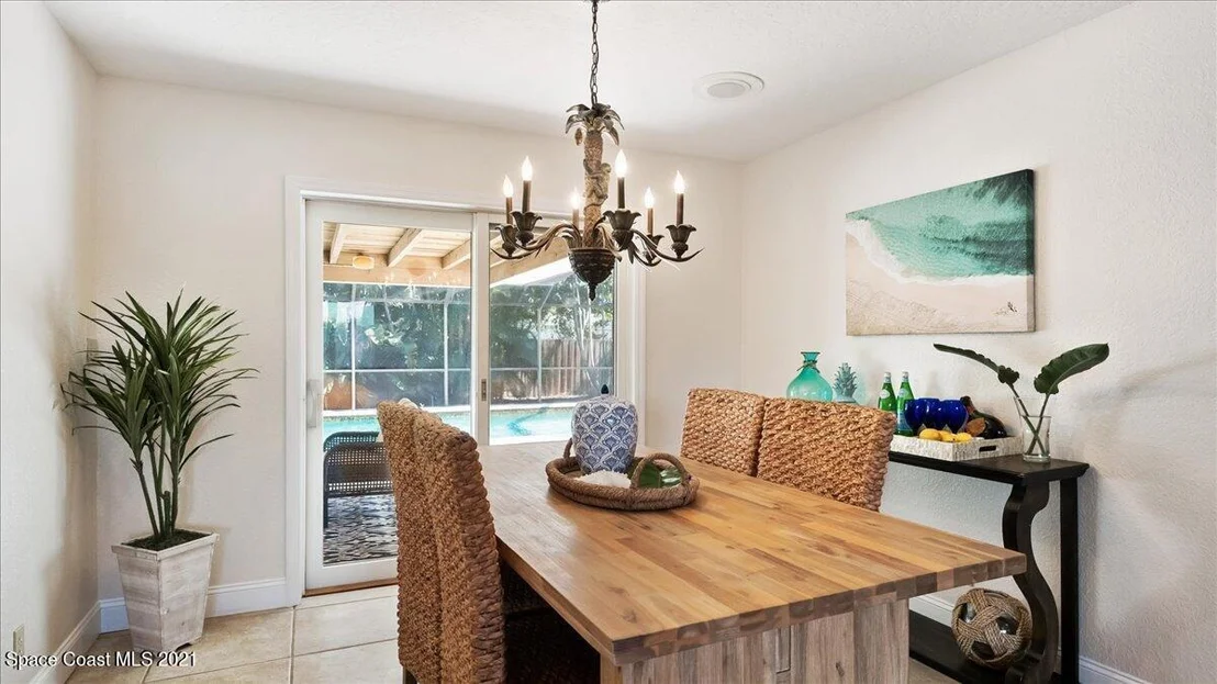 Photo of 528 Solitaire Palm Drive