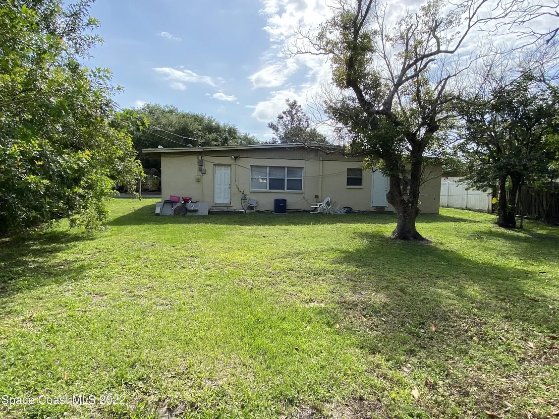 Photo of 1015 Montclair Road
