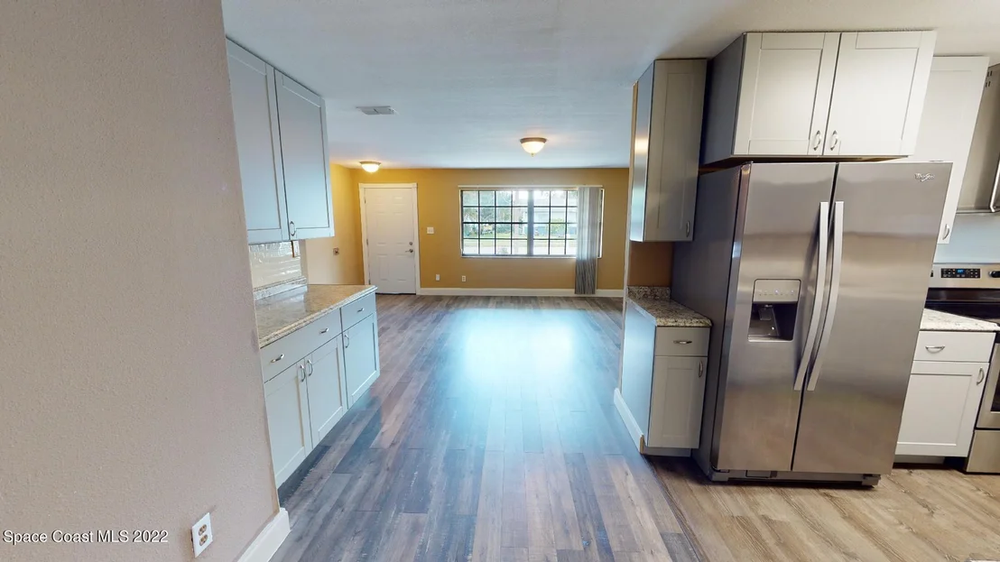 Photo of 272 E Haven Drive