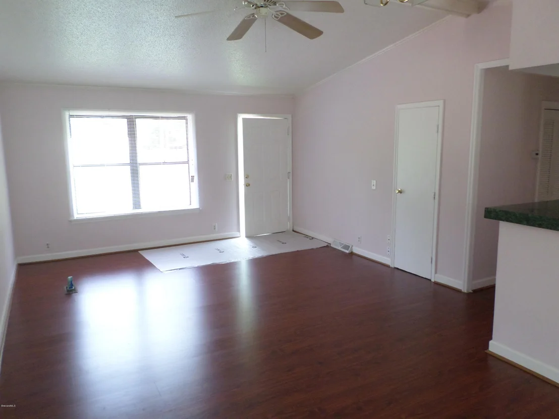 Photo of 6420 Lookout Drive