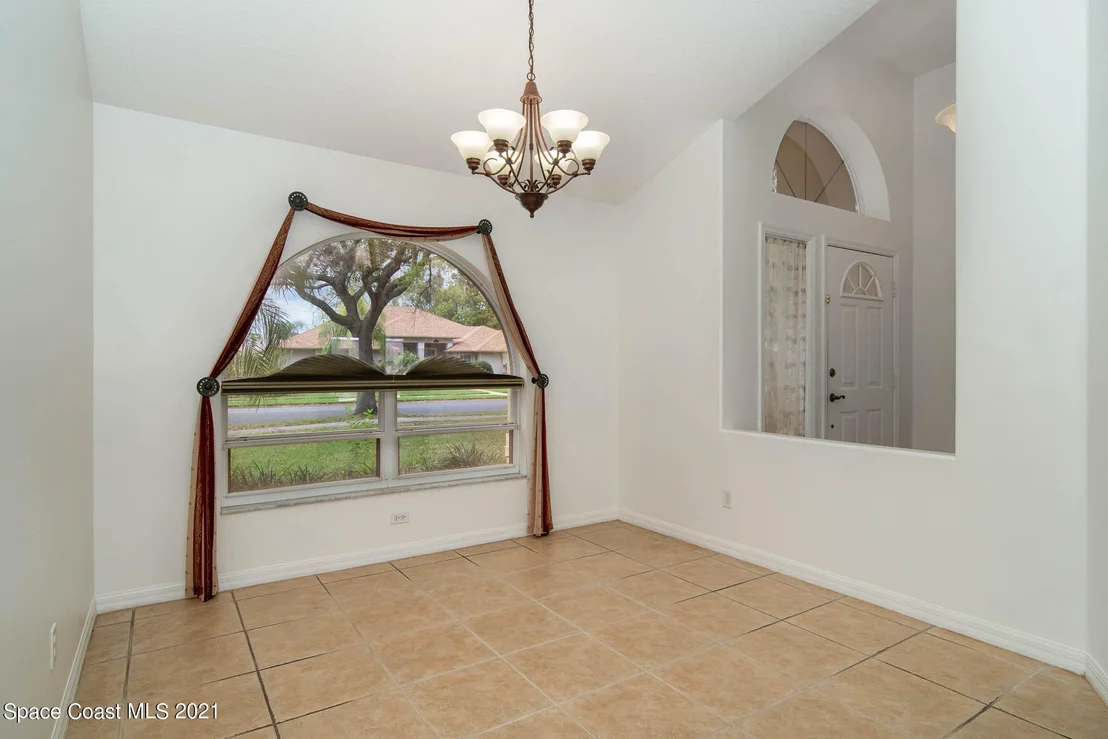 Photo of 790 Spring Oak Drive