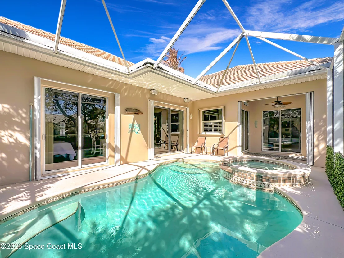 Photo of 383 Pentland Drive