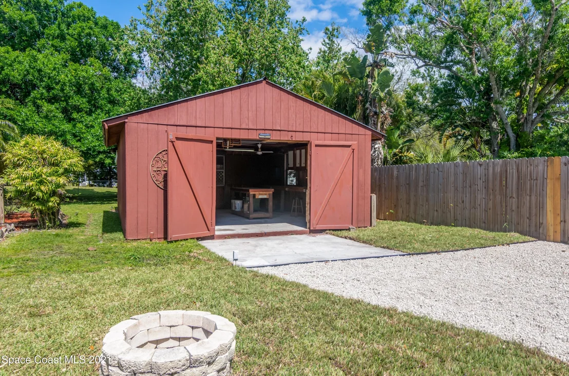 Photo of 1744 Trimble Road