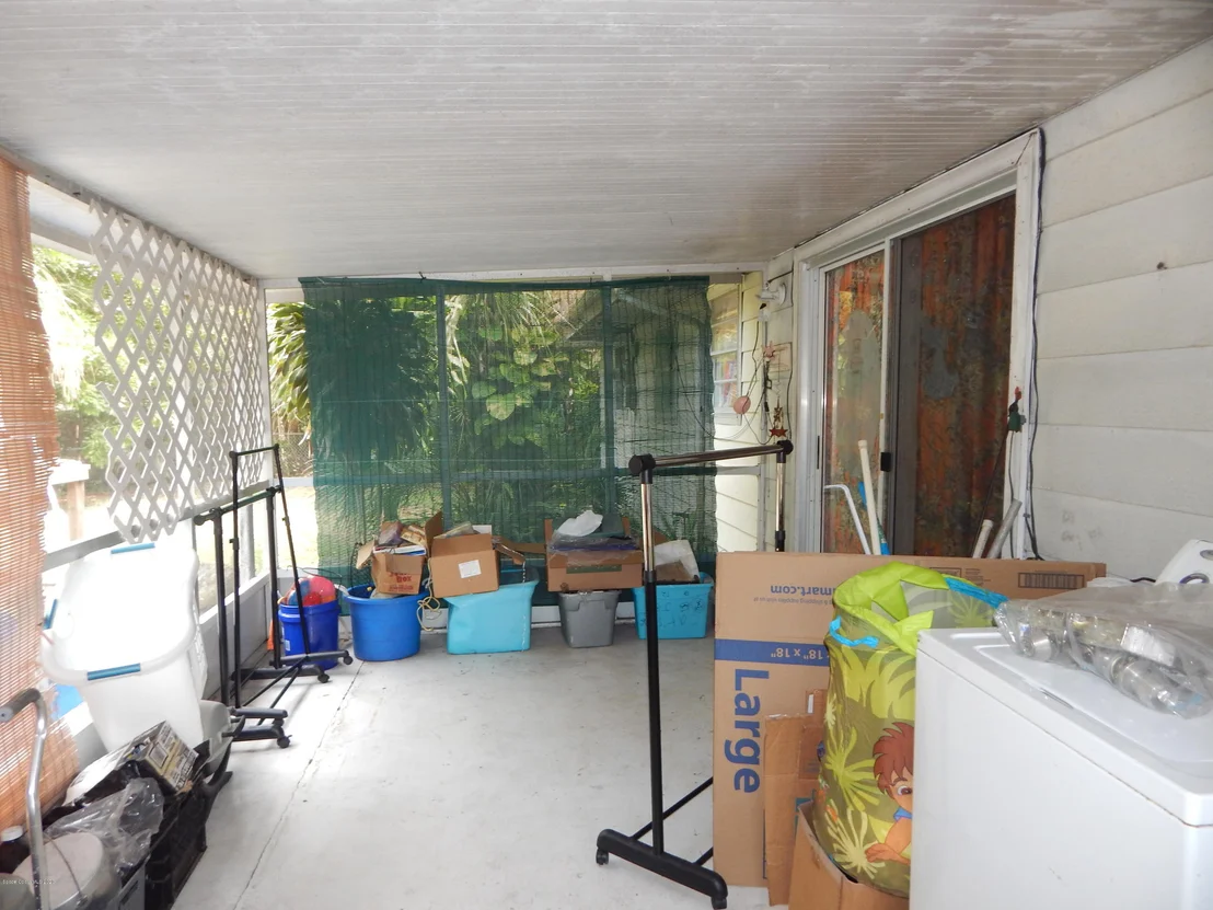 Photo of 811 Bianca Drive NE