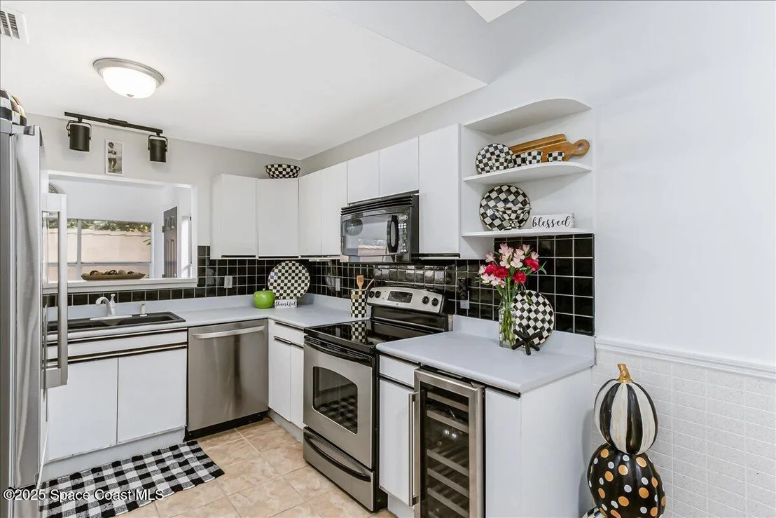 Photo of 914 S South Fork Circle