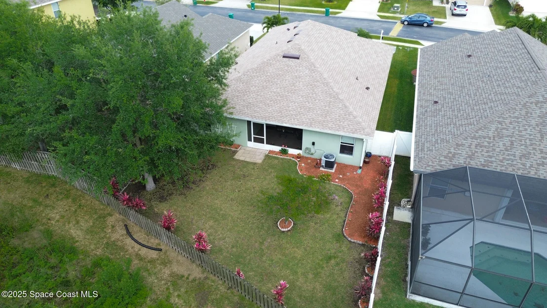 Photo of 1287 Alaqua Way