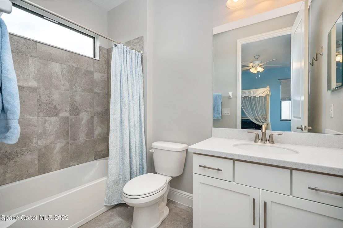 Photo of 7484 Poulicny Lane
