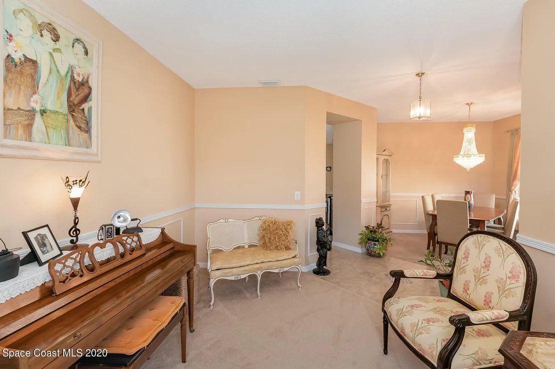Photo of 957 Riviera Point Drive