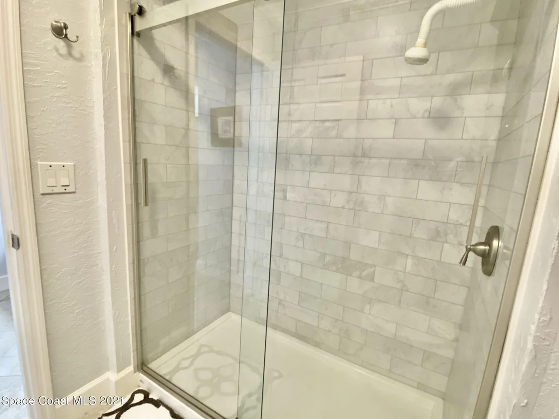 Photo of Unit 1233 at 305 Tangle Run Boulevard