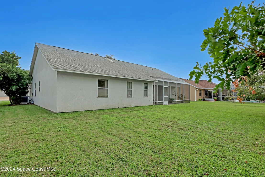 Photo of 292 Carmel Drive