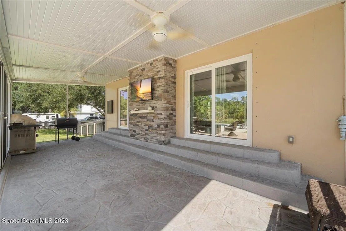 Photo of 8615 Sylvan Drive