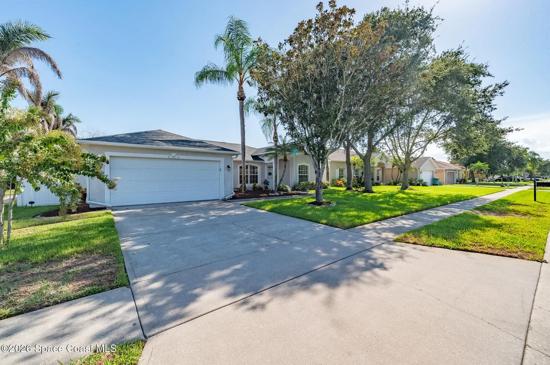 Photo of 883 Del Mar Circle