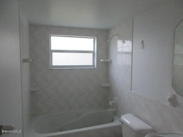 Photo of 919 Jefferson Road