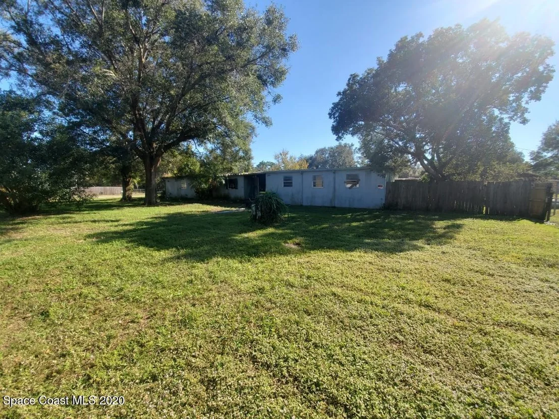 Photo of 735 Phillis Way