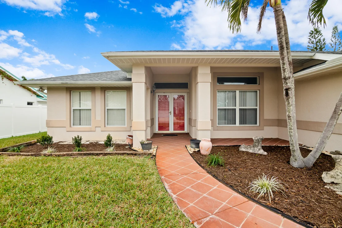 Photo of 3348 Meadowridge Drive