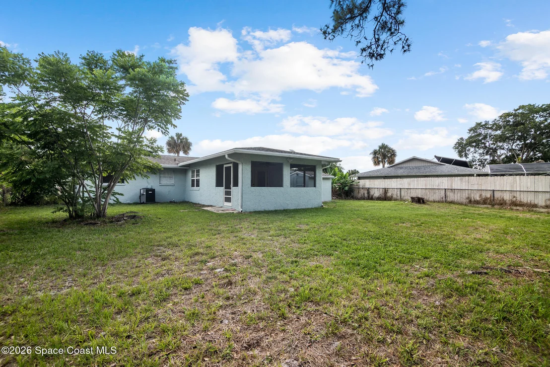 Photo of 2919 Colchester Road