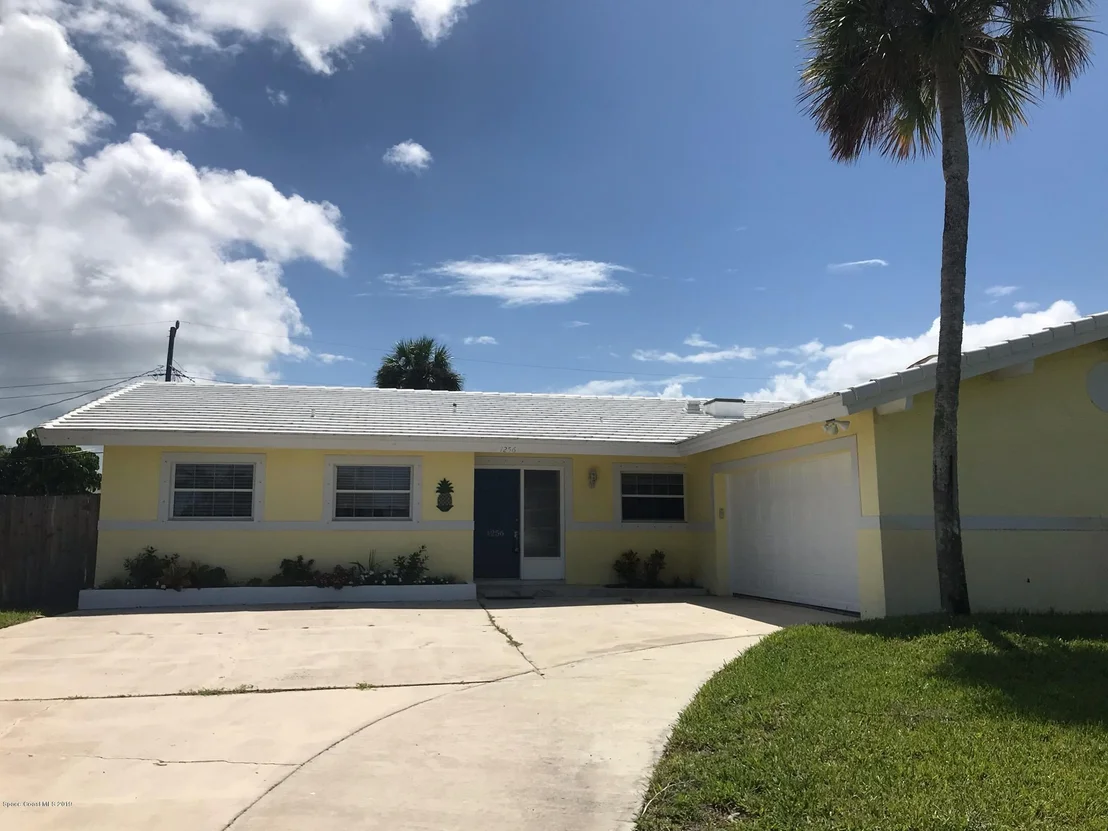 Photo of 1256 Seminole Drive
