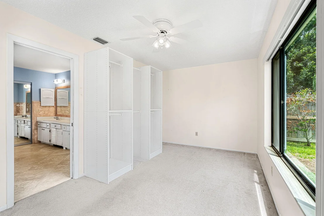 Photo of 400 Port Malabar Boulevard NE