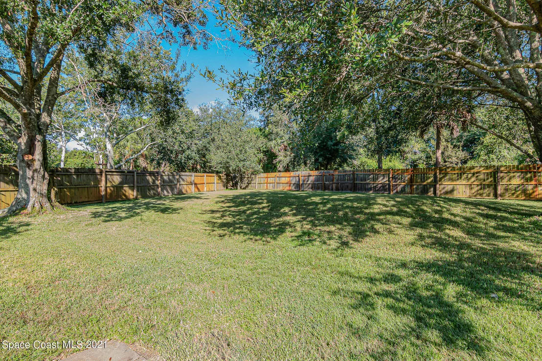 Photo of 5770 Fairbridge Street
