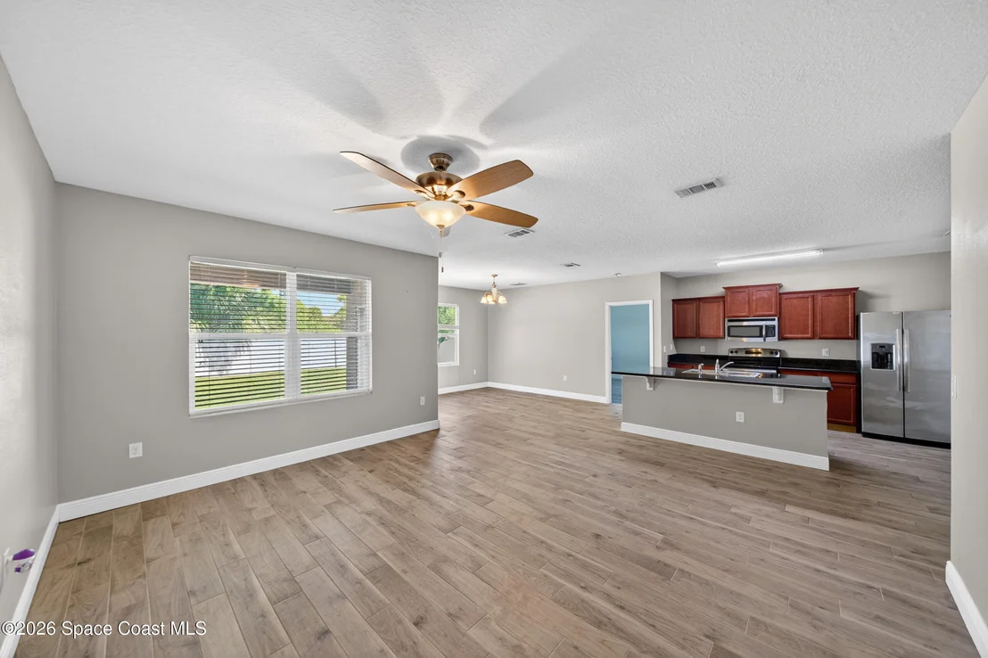 Photo of 2062 Elkins Point Point