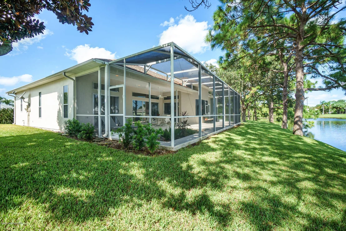 Photo of 240 Carmel Drive