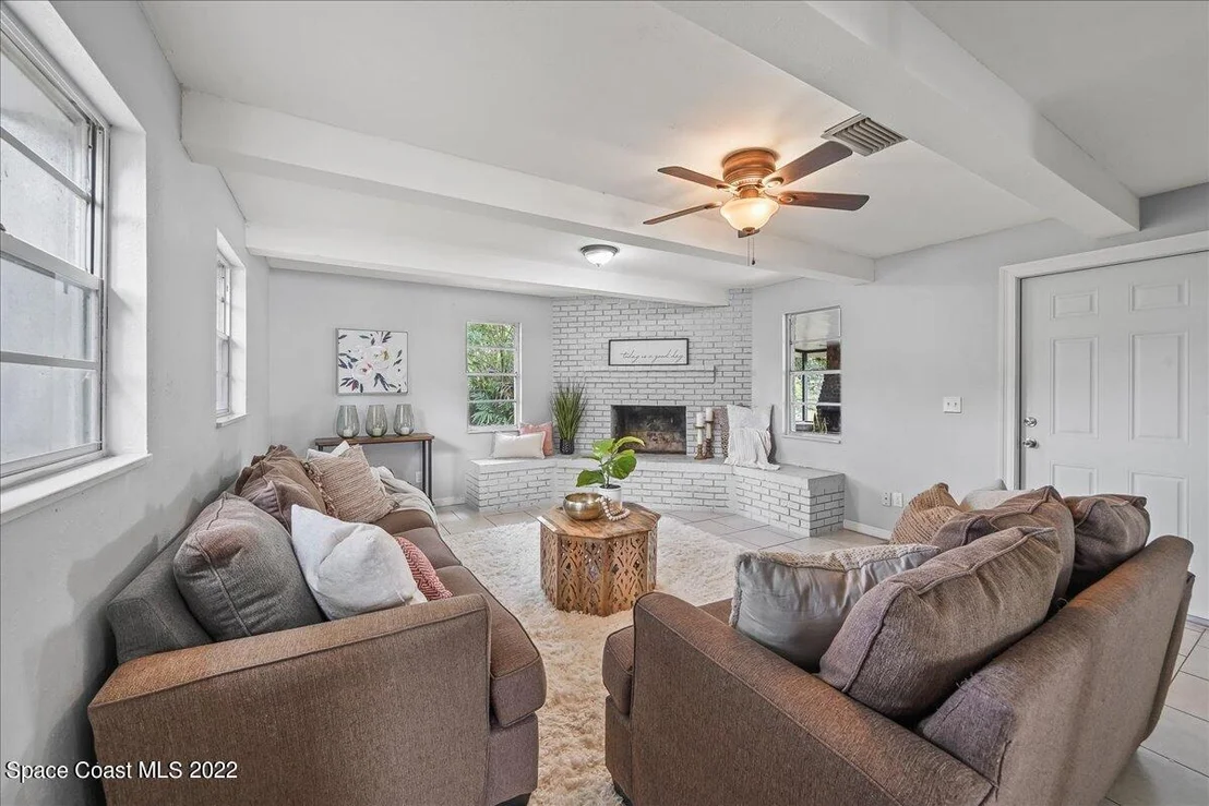 Photo of 3074 Grace Street