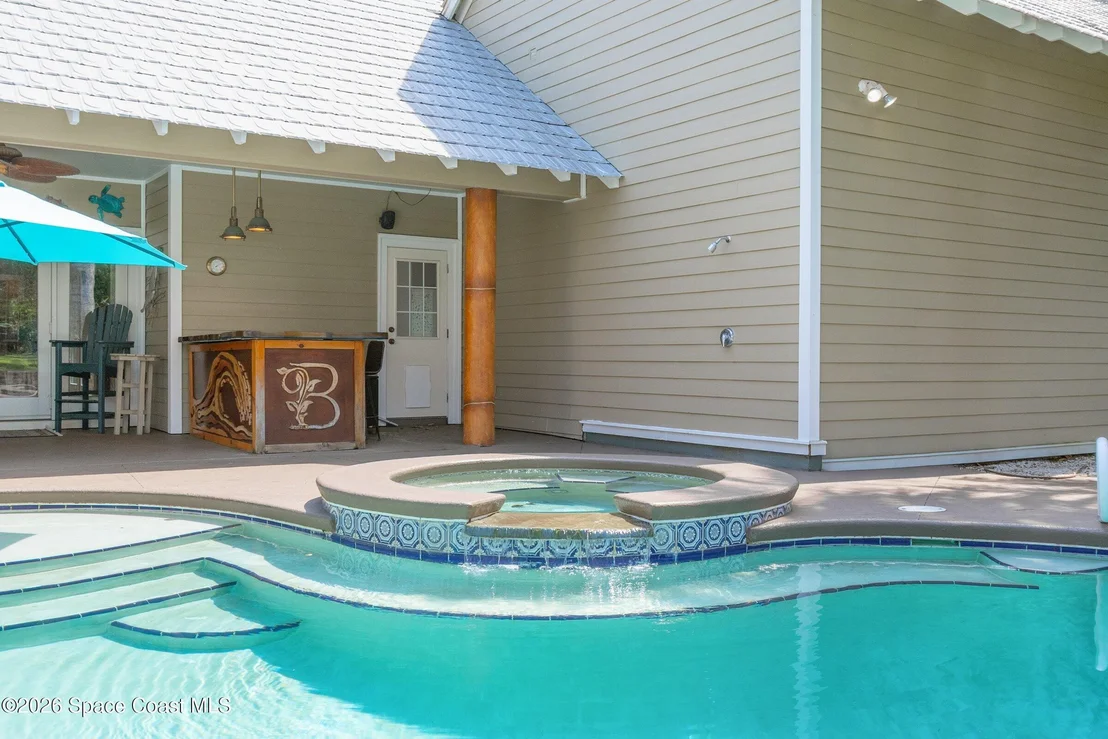 Photo of 409 Rockledge Drive