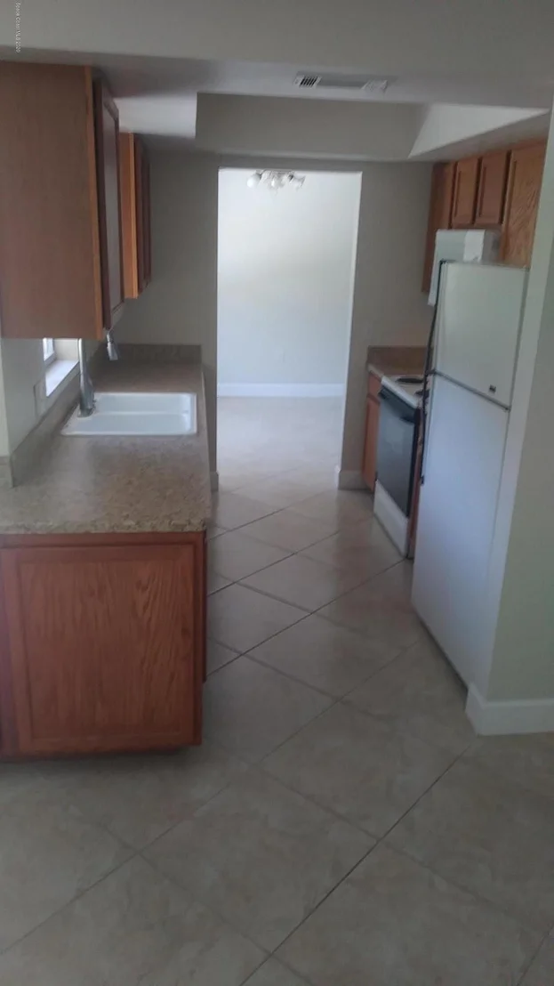 Photo of 1032 Sycamore Drive