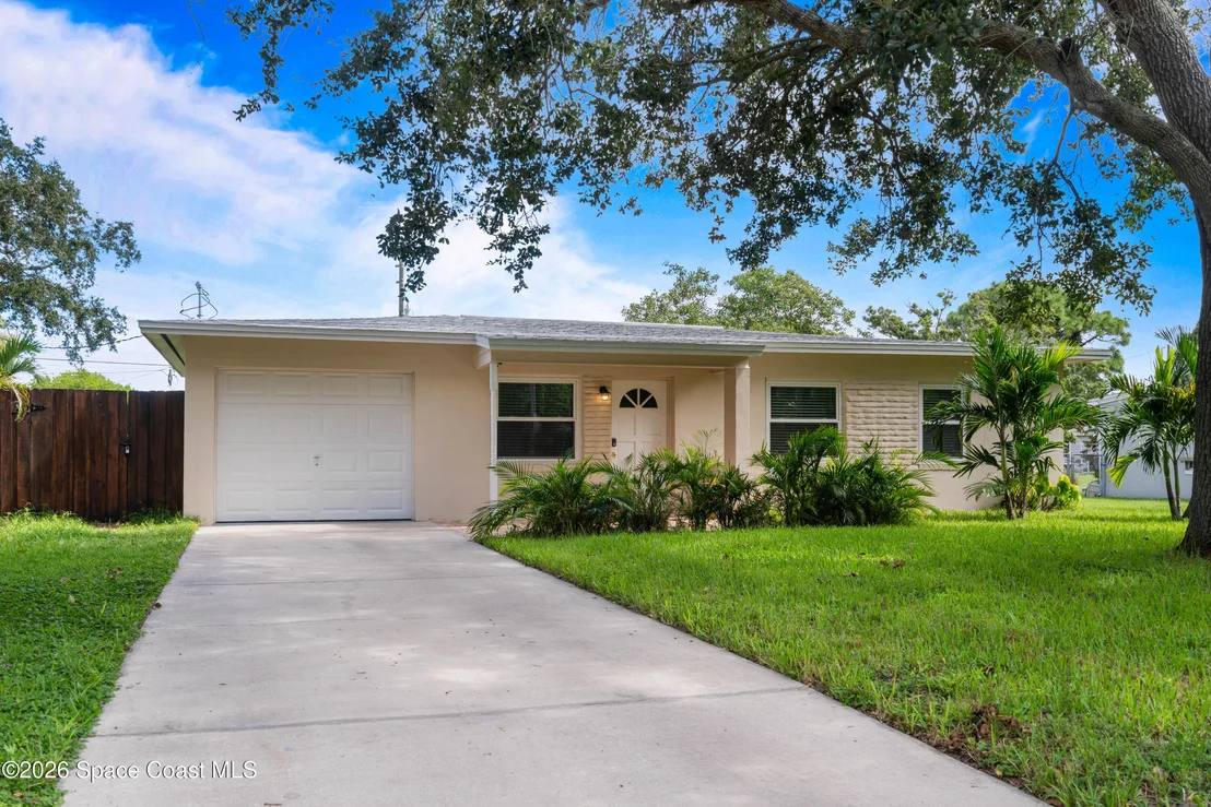 Photo of 620 Lund Circle