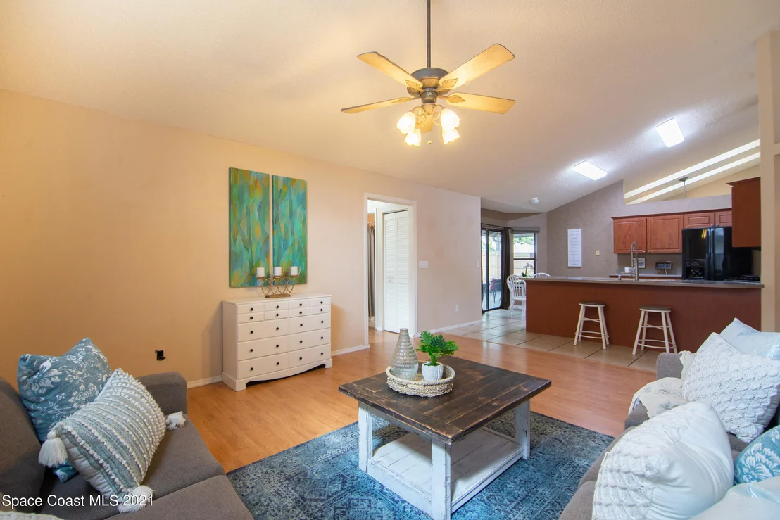Photo of 928 Osprey Lane