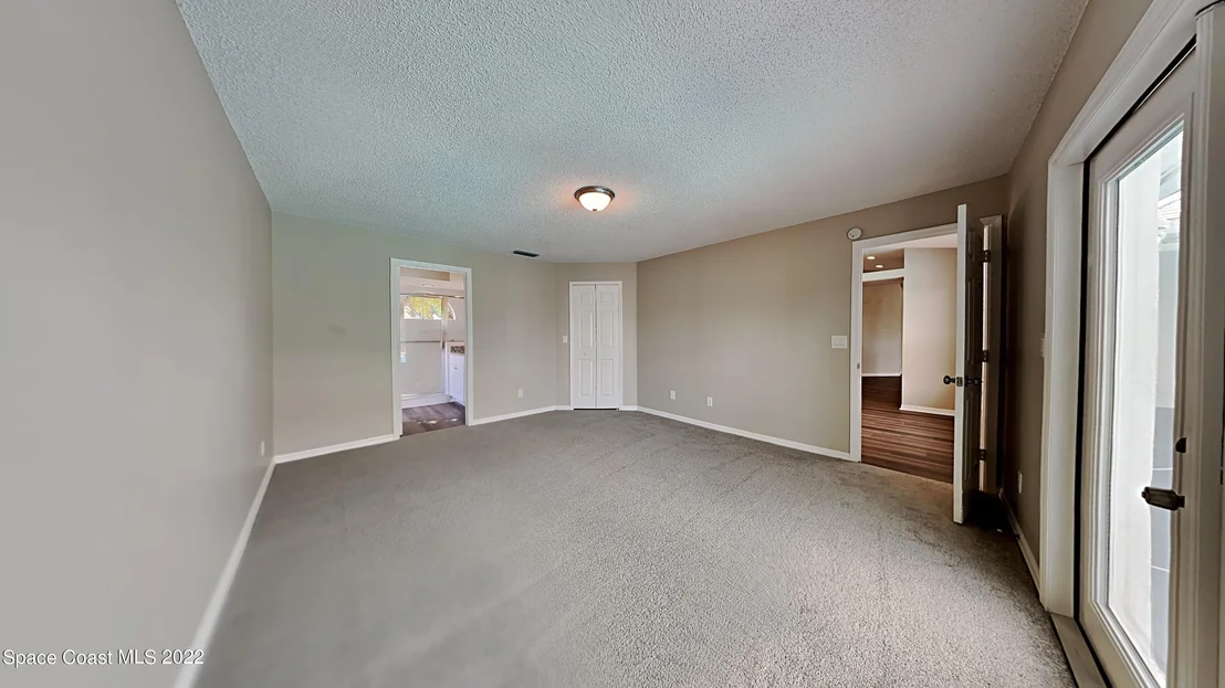 Photo of 4906 Buttonwood Drive