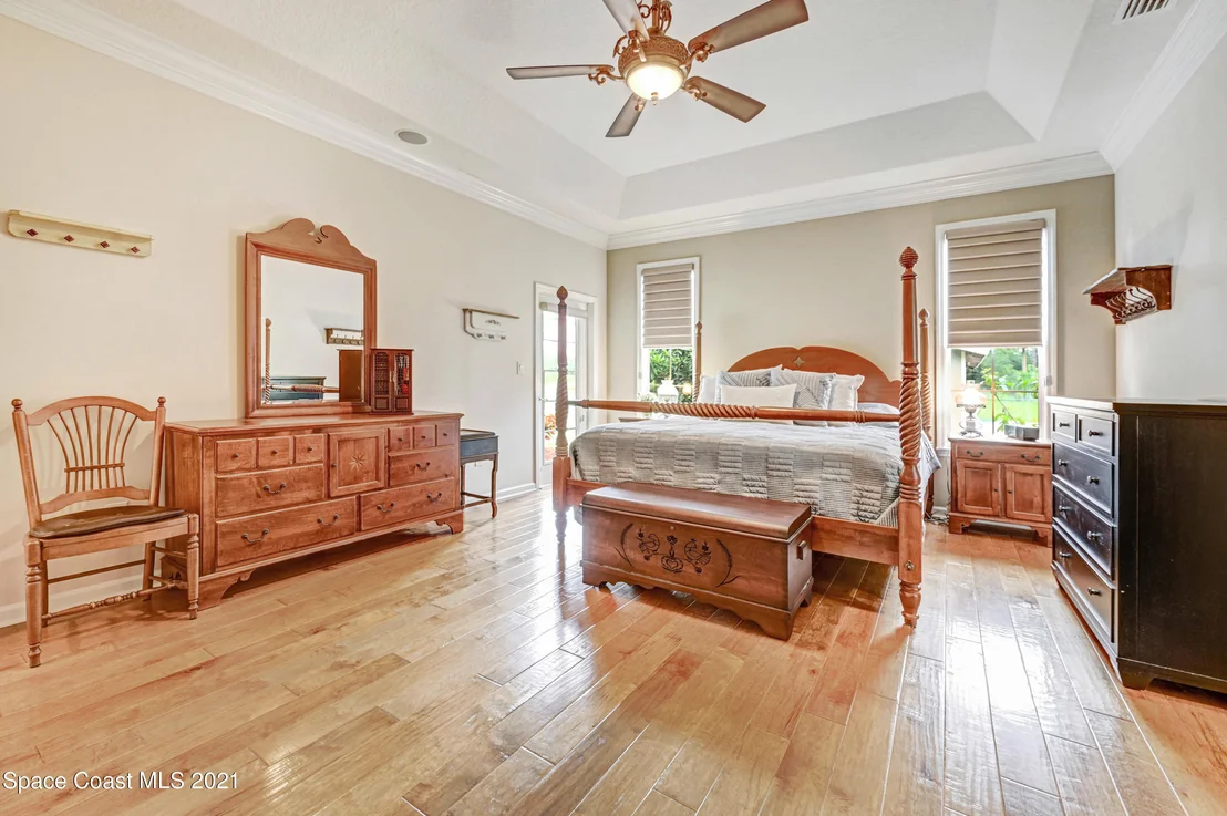 Photo of 3848 Sterling Street