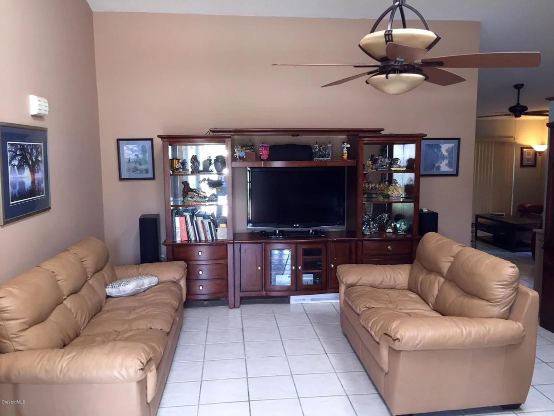Photo of 1524 Dandelion Drive