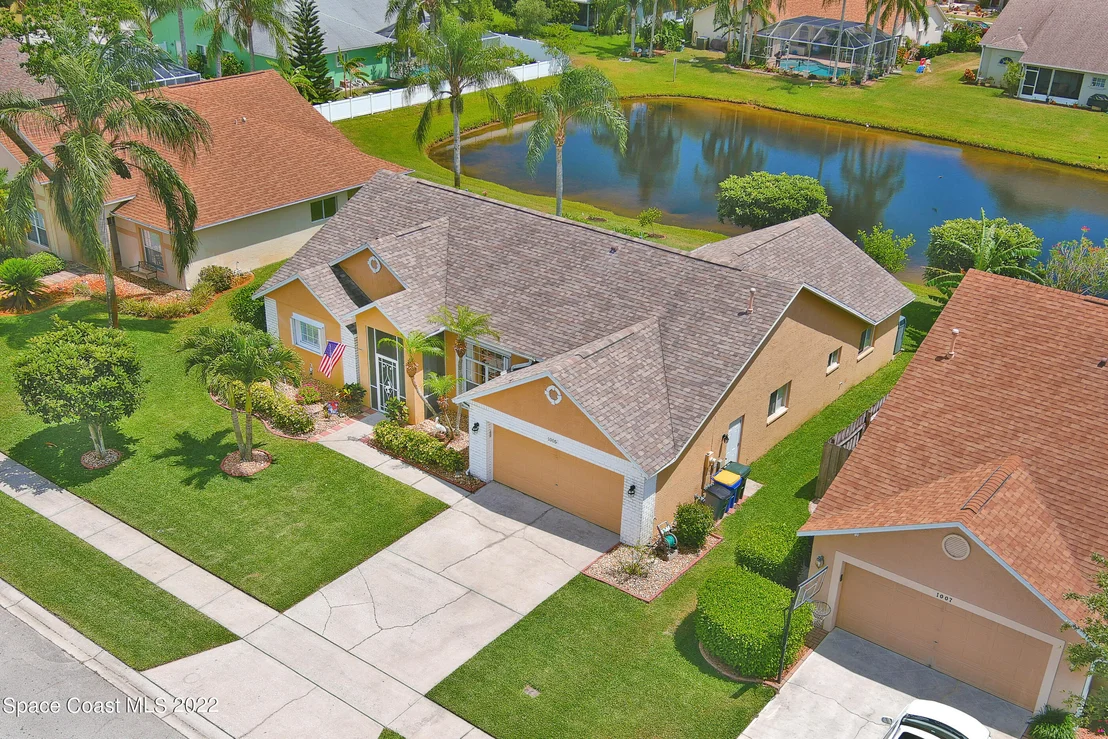 Photo of 1005 Pelican Lane