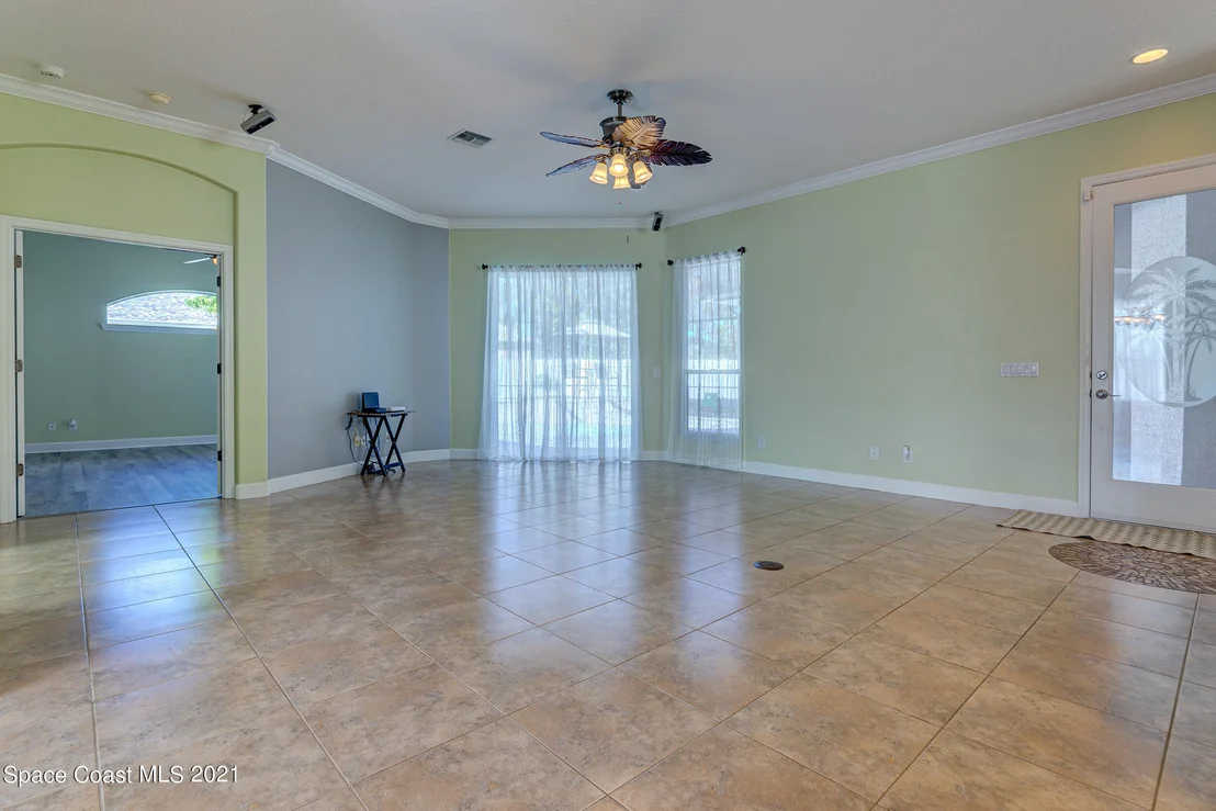 Photo of 241 Pebble Hill Way