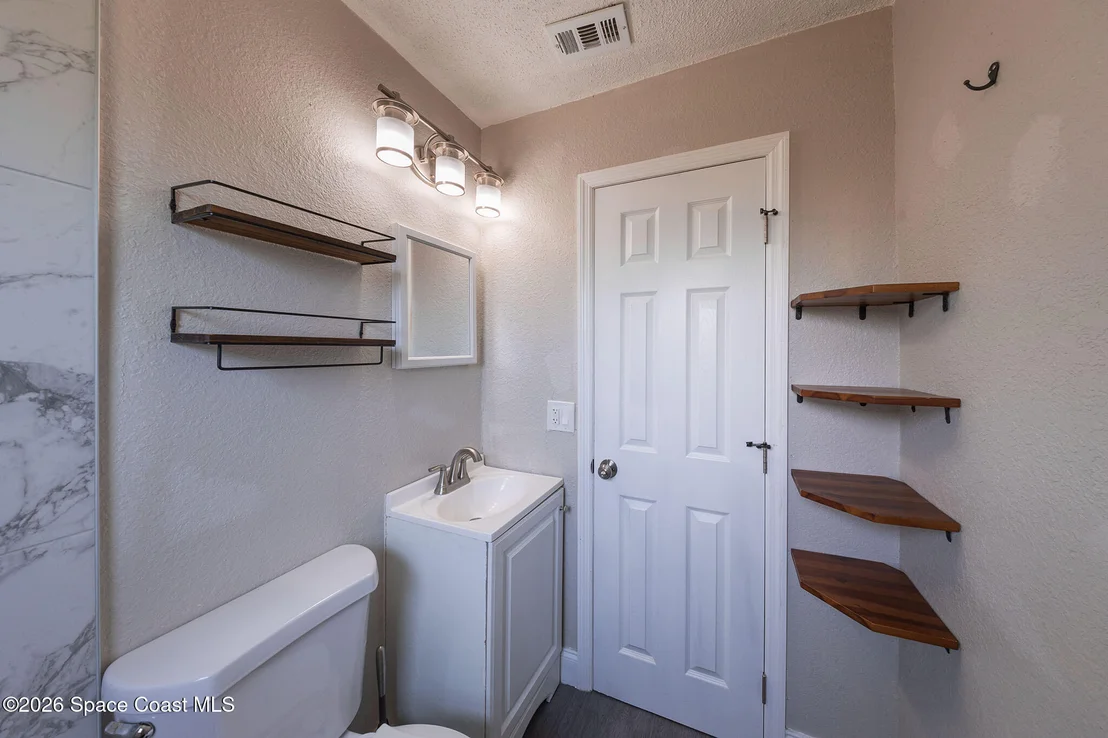 Photo of 2681 Orange Avenue