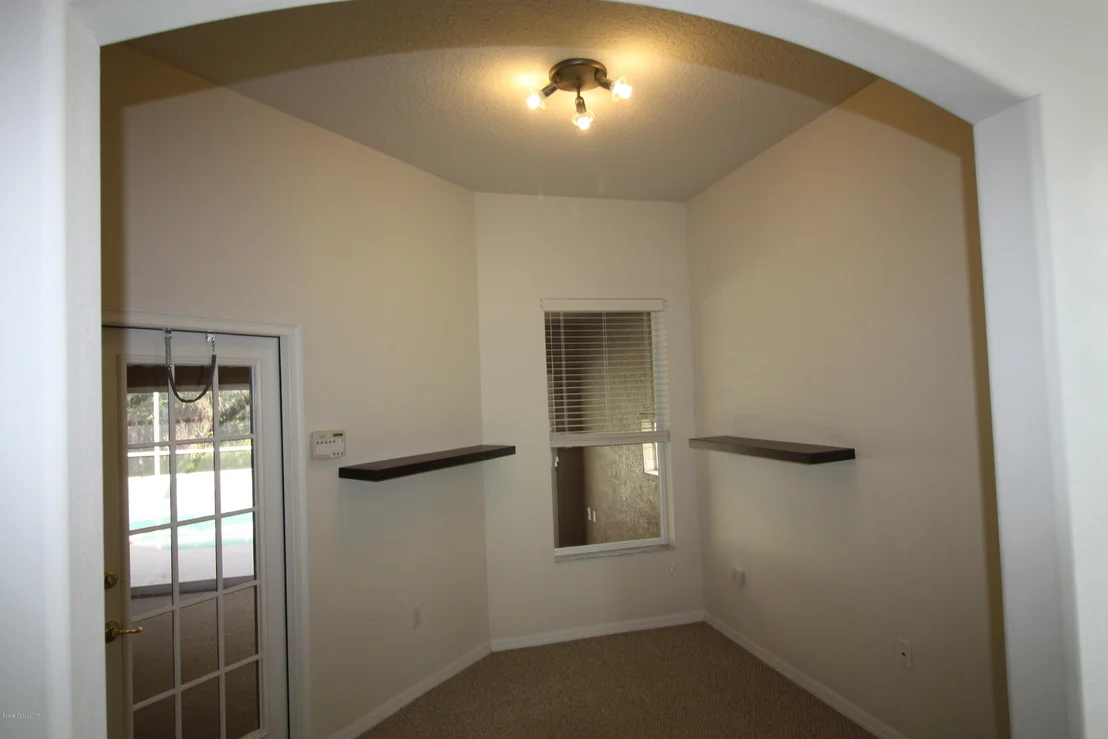 Photo of 1145 Starling Way