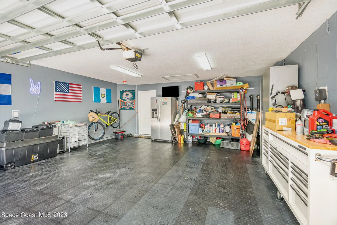 Photo of 11047 Oakshore Lane