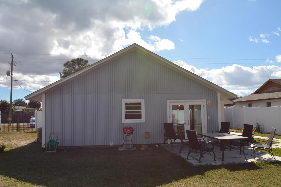 Photo of 4544 Alfred Street