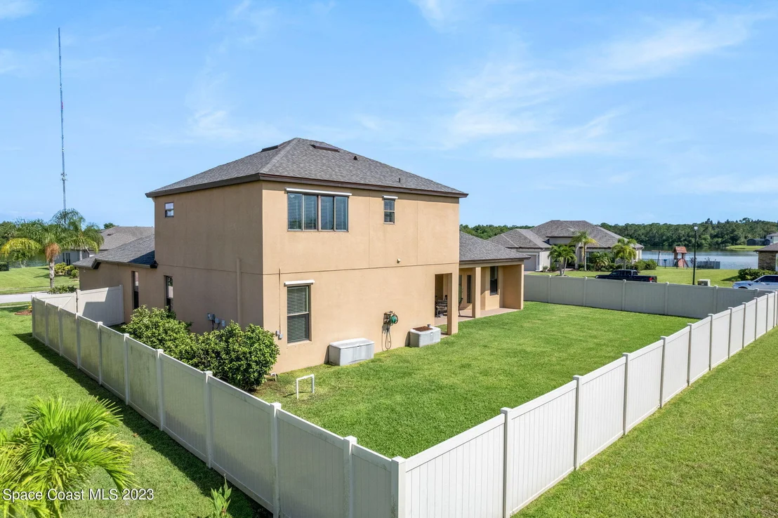 Photo of 3380 Watergrass Street