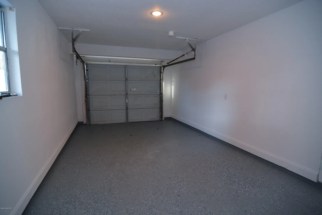 Photo of 1211 Bard Lane NE