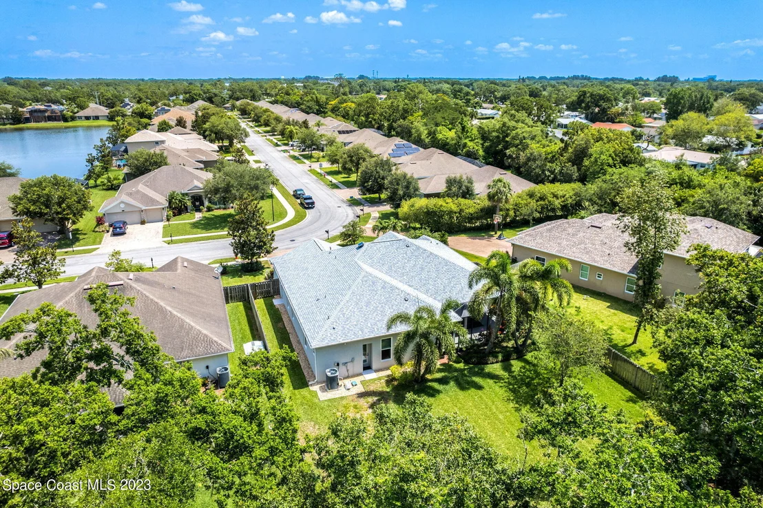 Photo of 2275 Botanica Circle