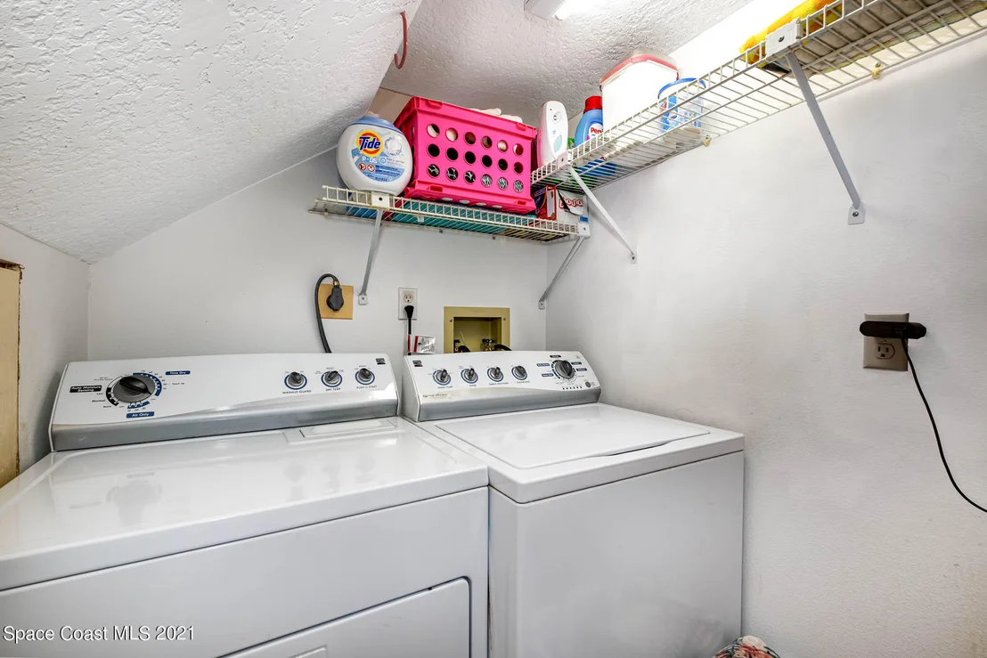 Photo of Unit 107 at 145 Escambia Lane