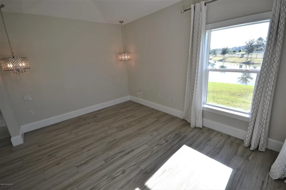 Photo of 960 Fiddleleaf Circle