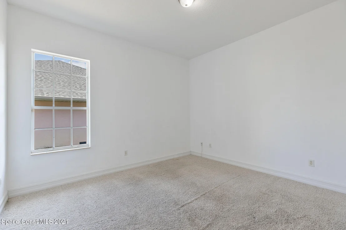 Photo of 869 Seven Gables Circle SE
